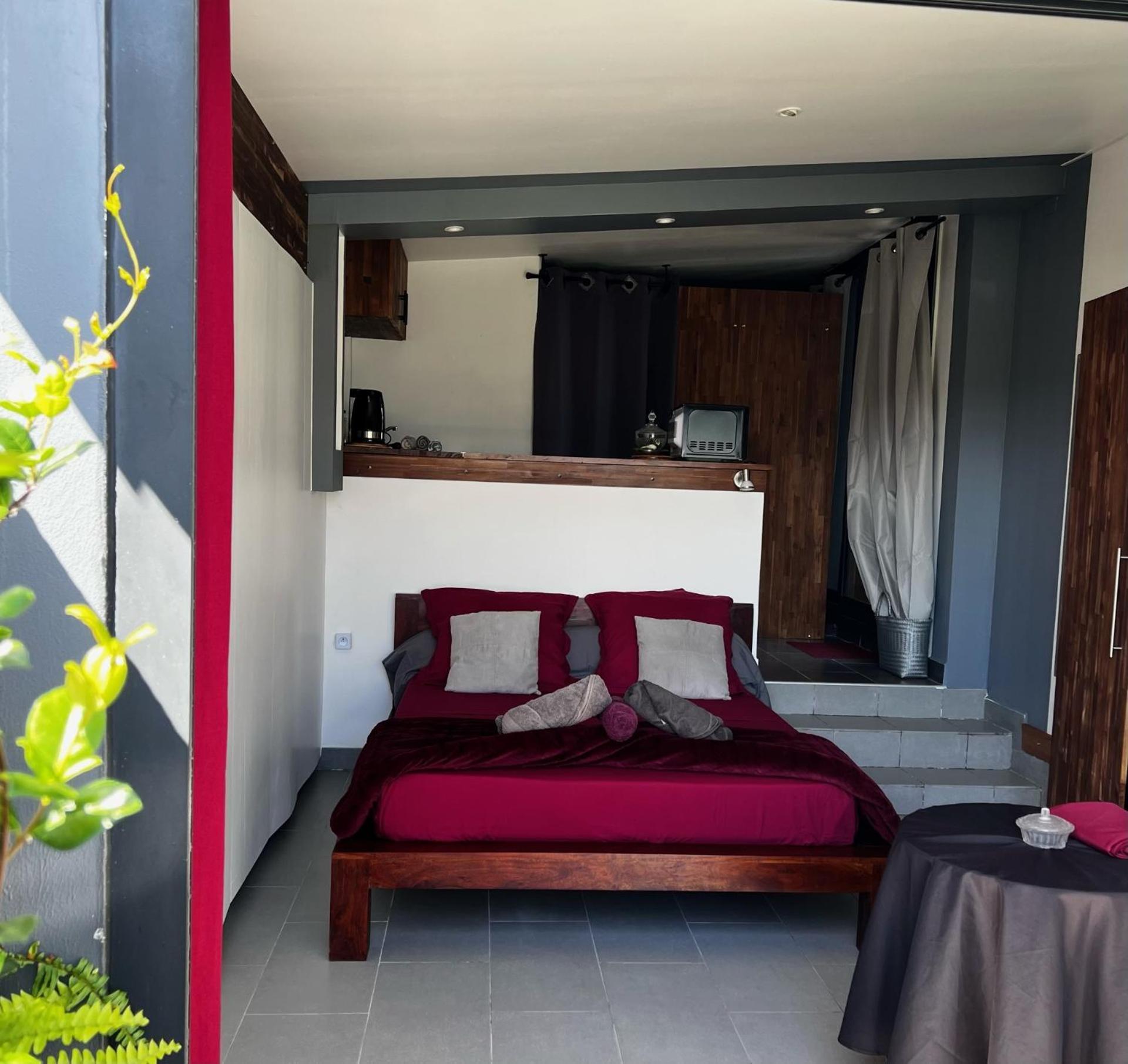 Studio Cosy Kazadalo, Deux Rives - Sainte-Suzanne Εξωτερικό φωτογραφία